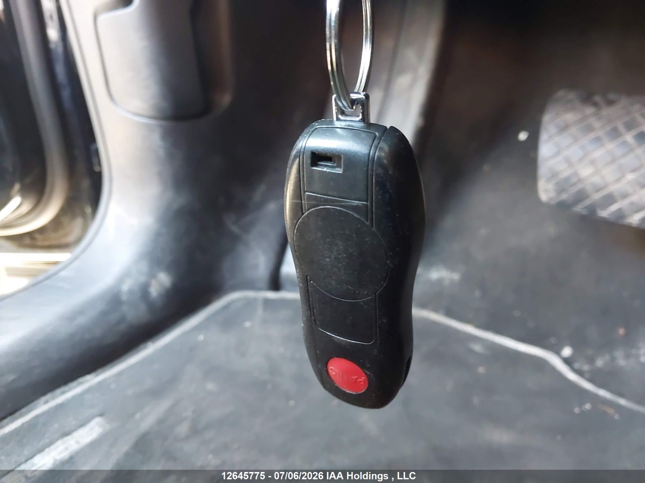WP1AA2A55JLB19815 · 2018 PORSCHE MACAN · 11/16