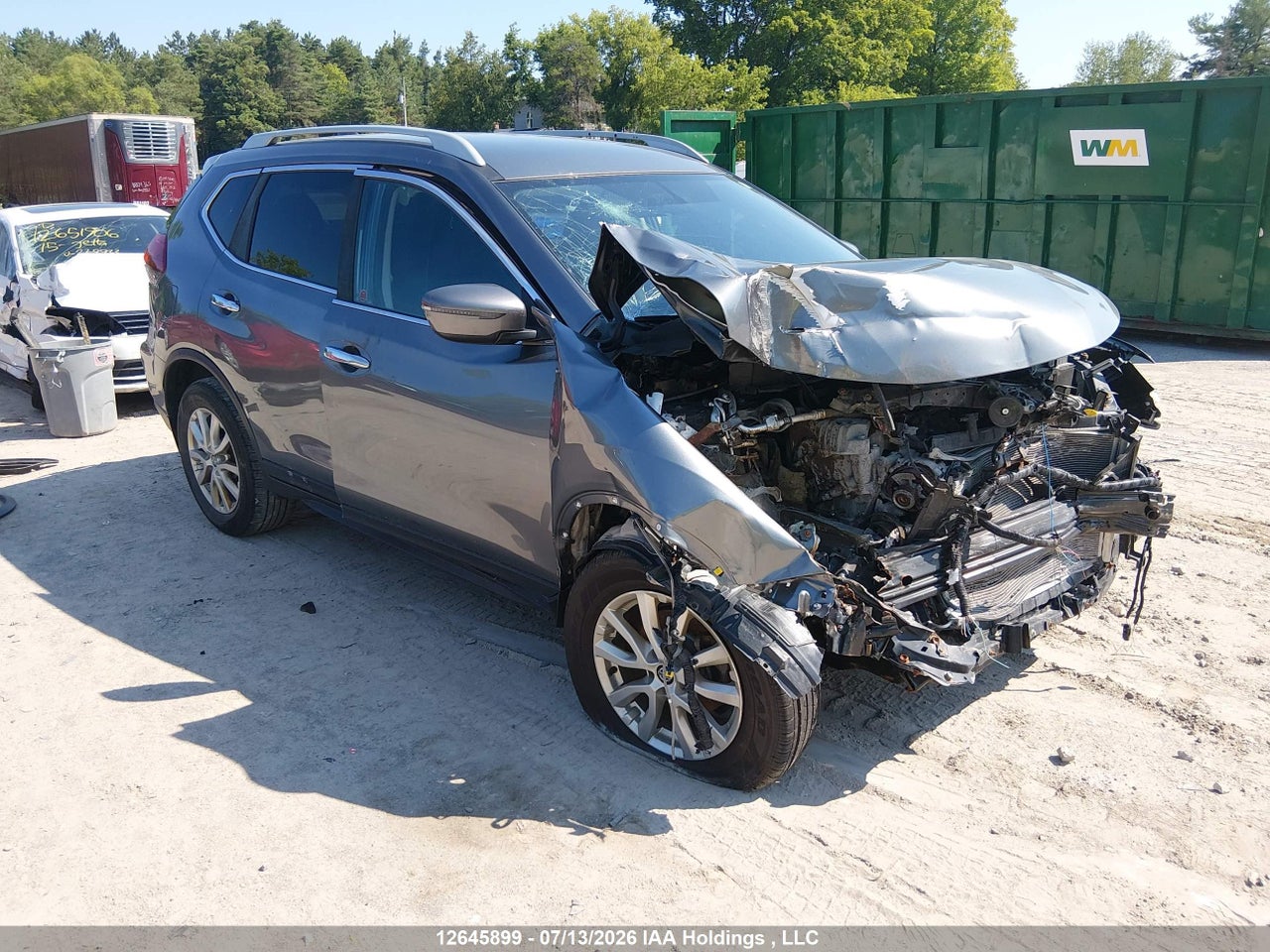 5N1AT2MV3LC818642 · 2020 NISSAN ROGUE S/SL/SV