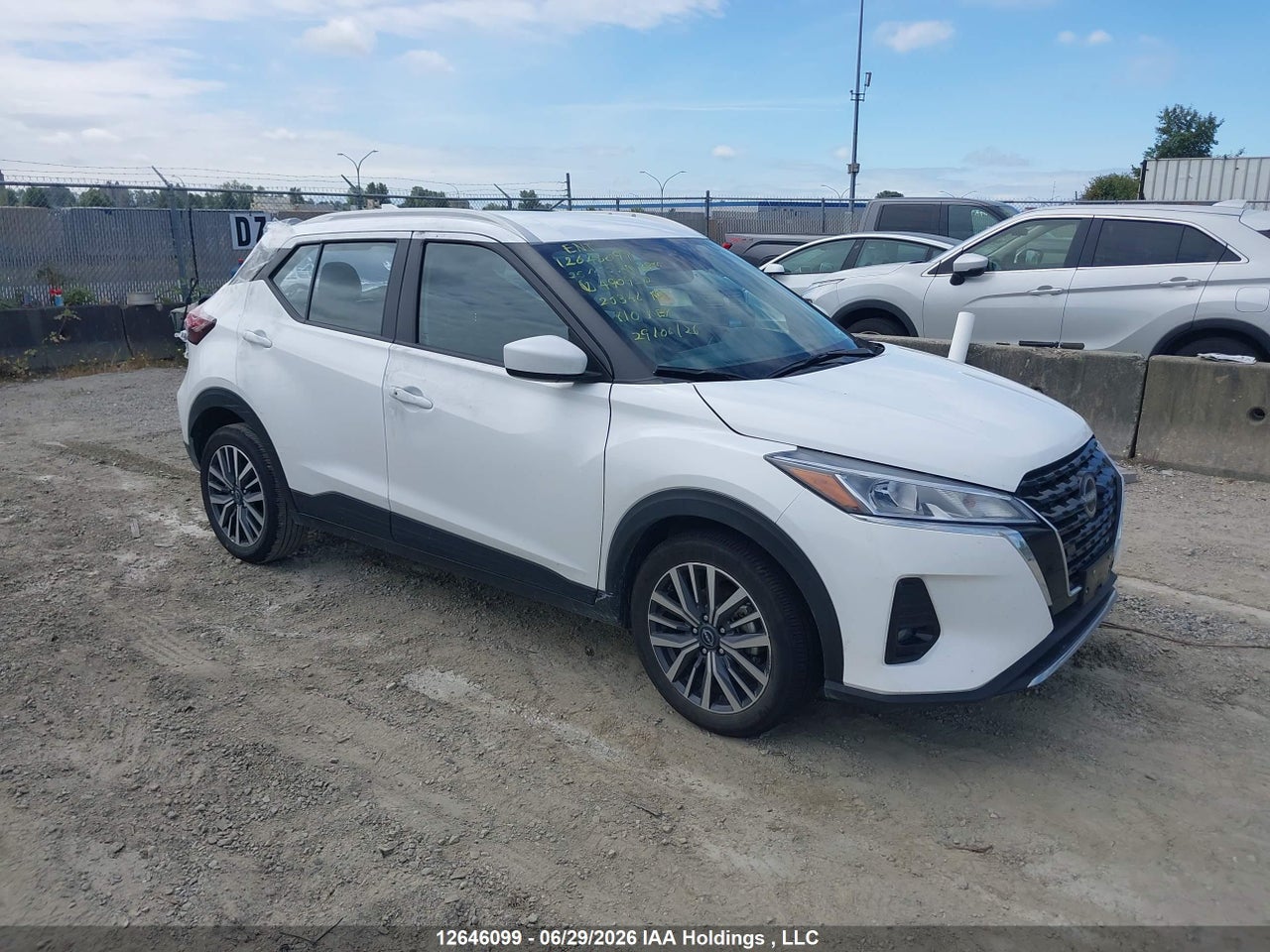 3N1CP5CV8SL490922 · 2025 NISSAN KICKS PLAY SV
