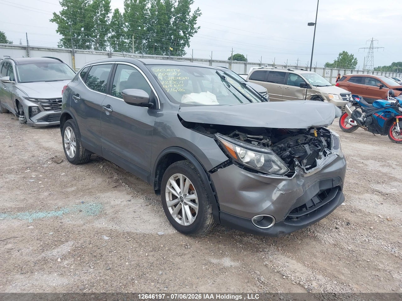 JN1BJ1CP0KW210671 · 2019 NISSAN QASHQAI S/SV