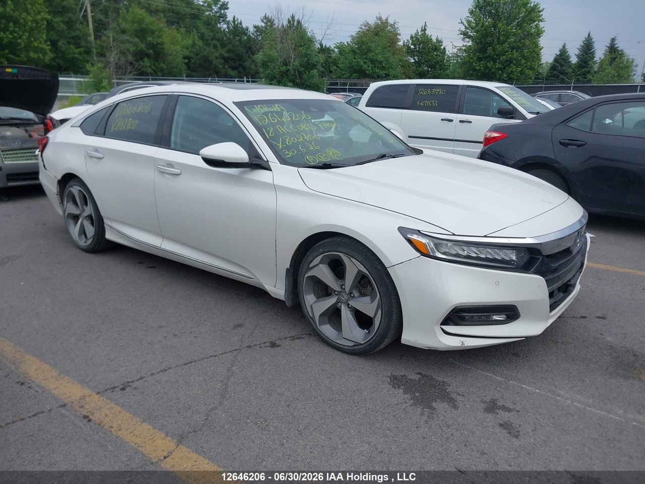 1HGCV1F95JA802700 · 2018 HONDA ACCORD TOURING
