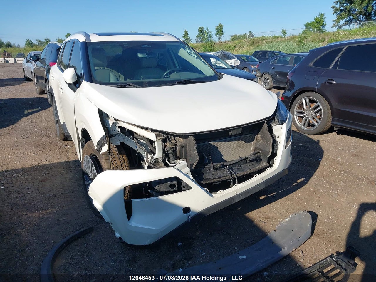 5N1AT3BB5MC821896 · 2021 NISSAN ROGUE SV