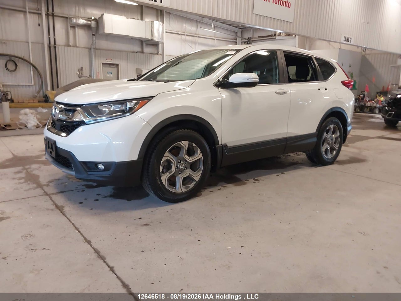 2HKRW2H89JH102946 · 2018 HONDA CR-V EXL · 2/24