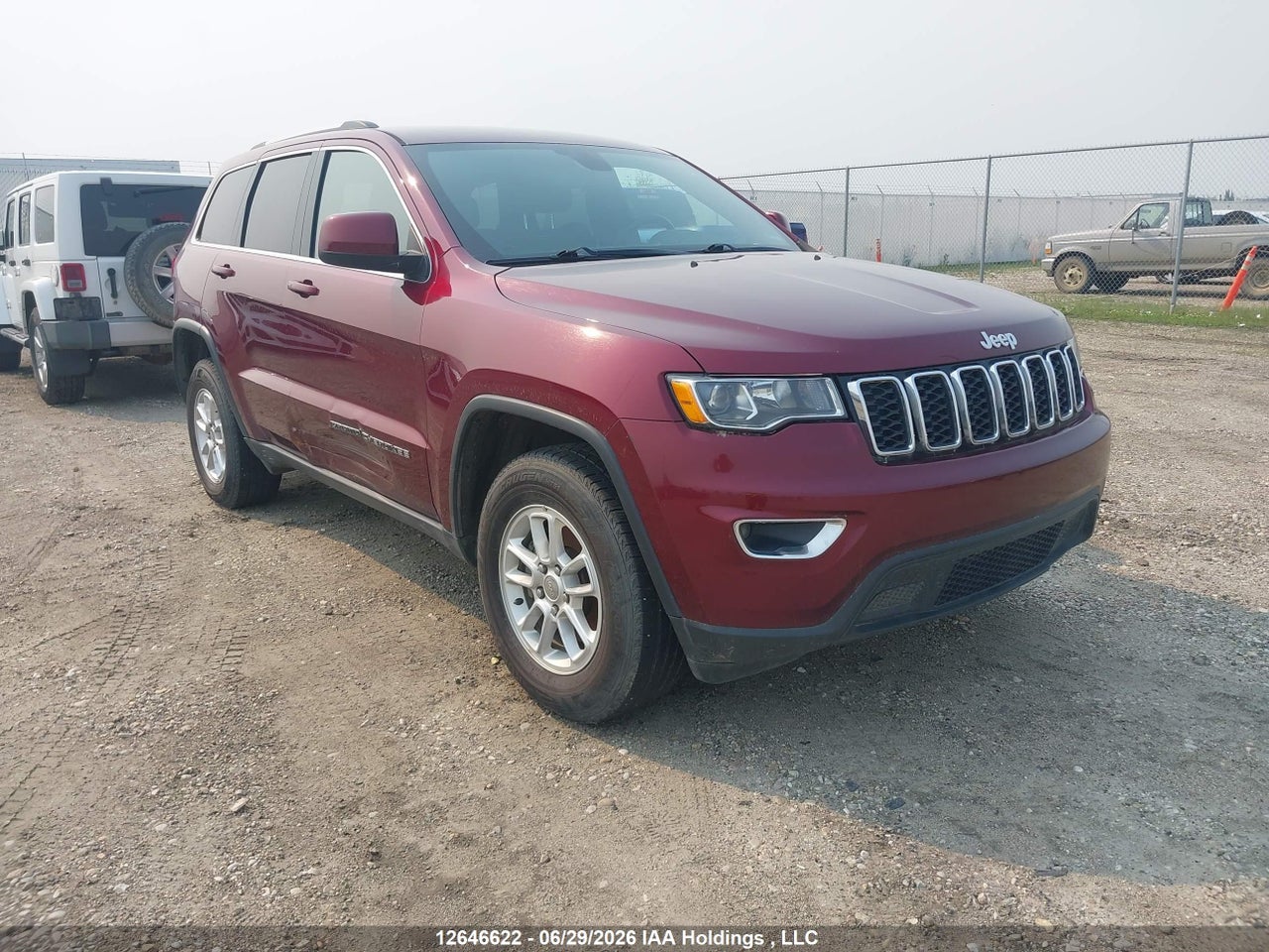 1C4RJFAG7KC749527 · 2019 JEEP GRAND CHEROKEE LAREDO