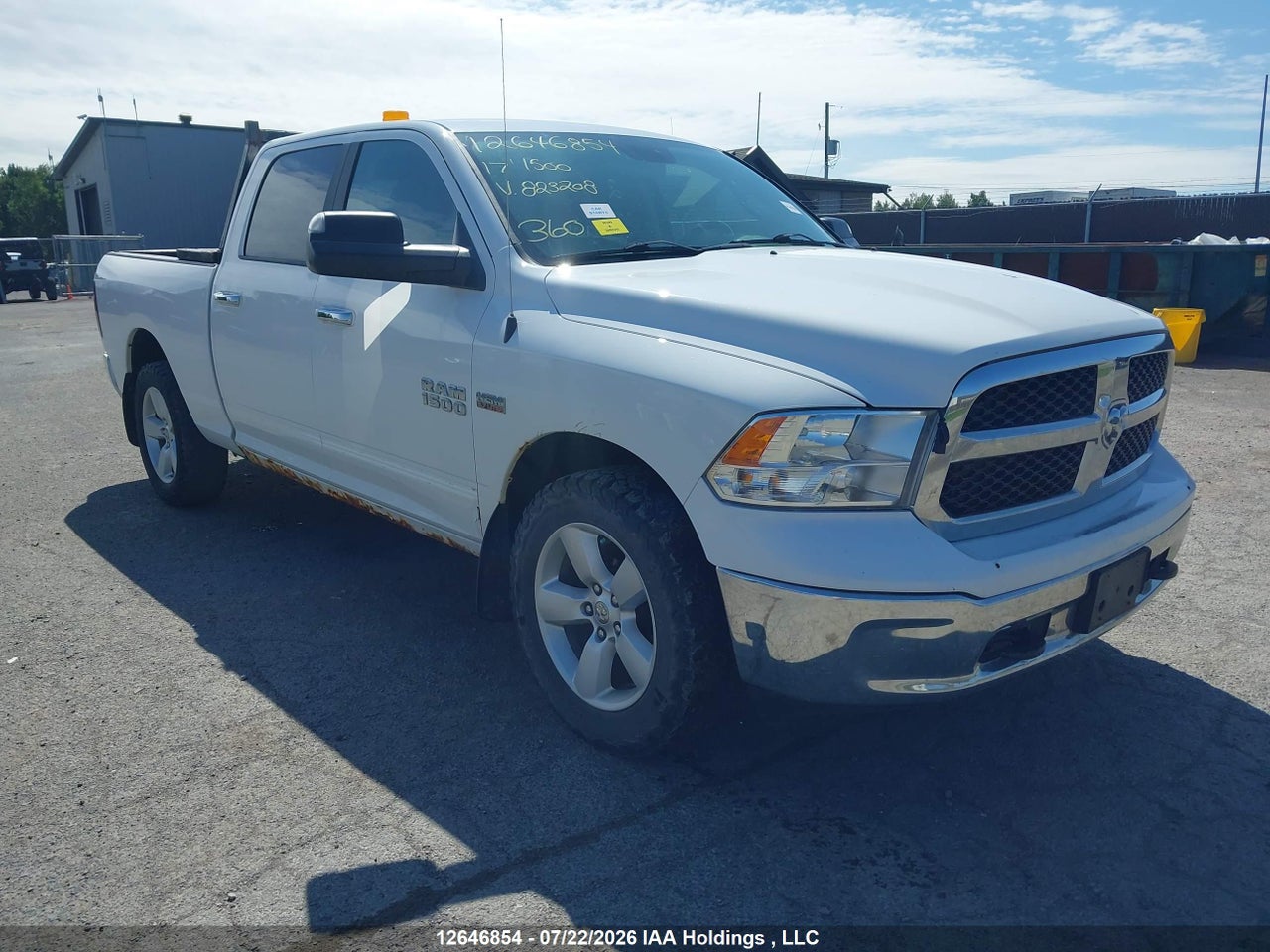 1C6RR7TT2HS823208 · 2017 RAM 1500 SLT
