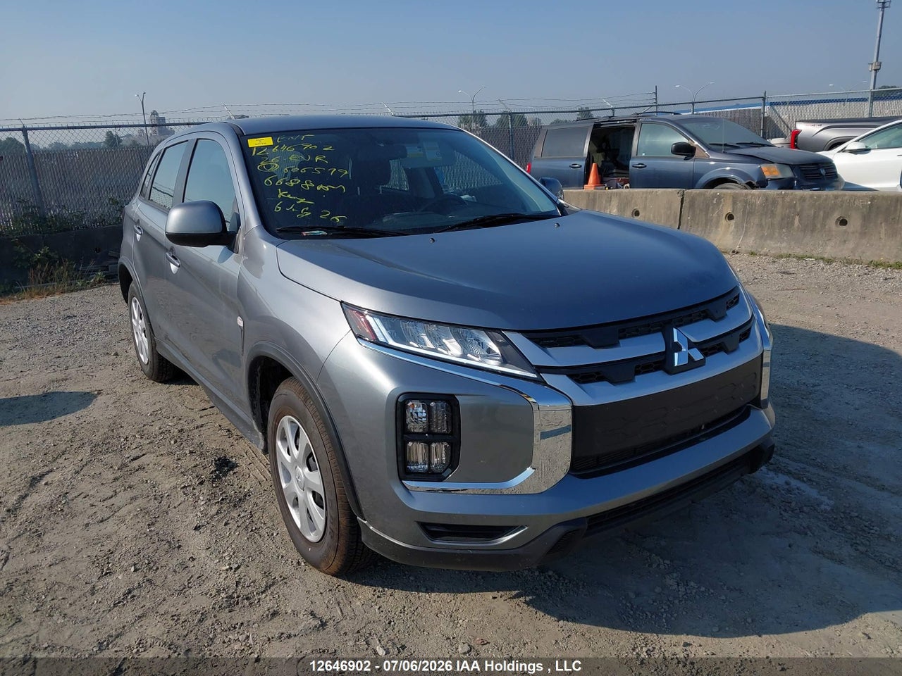 JA4AJUAU6TU606579 · 2026 MITSUBISHI RVR ES