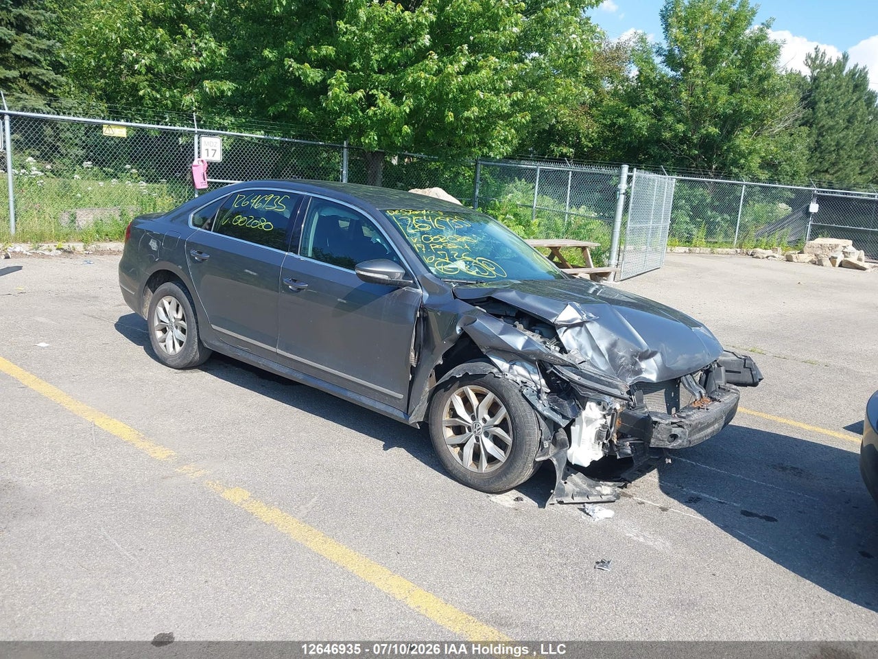 1VWAT7A34HC002080 · 2017 VOLKSWAGEN PASSAT S