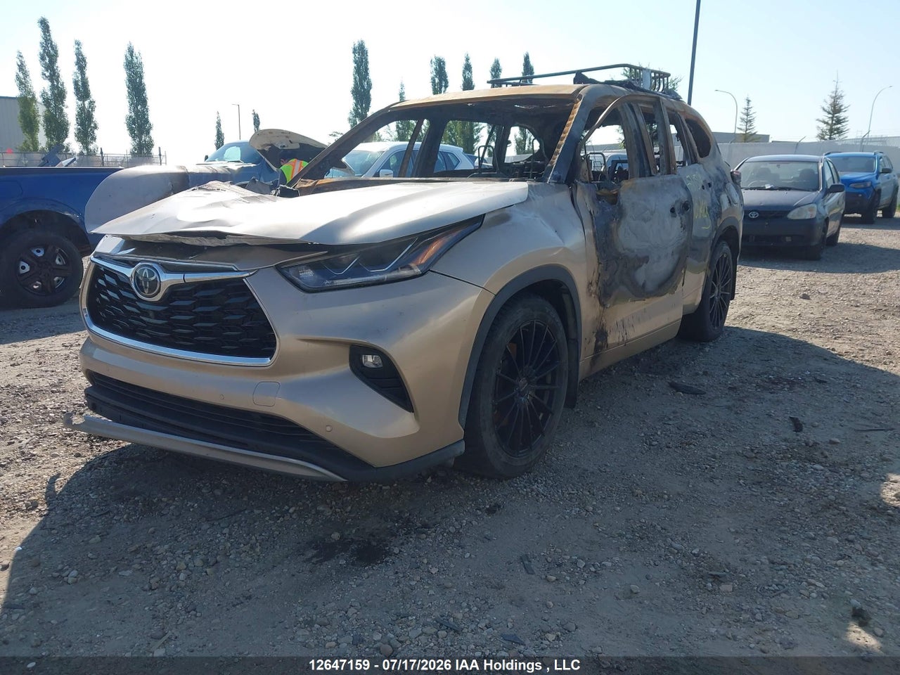 5TDFZRBH4NS196911 · 2022 TOYOTA HIGHLANDER LIMITED · 2/21