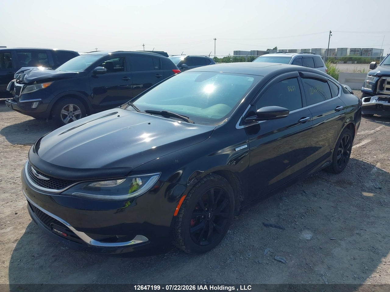 1C3CCCCG4FN601975 · 2015 CHRYSLER 200 C · 2/20