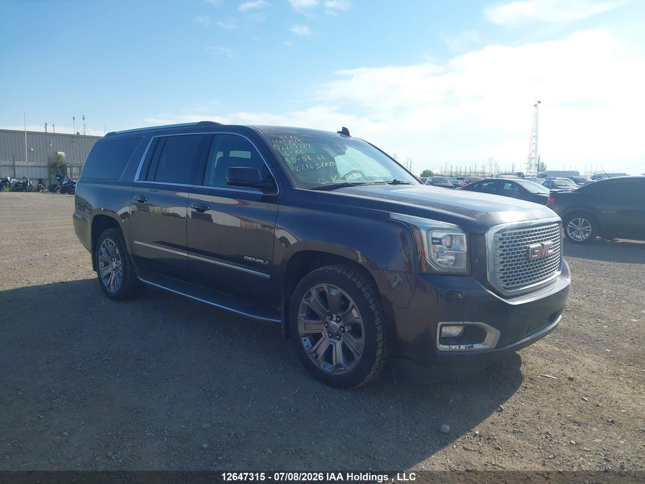 1GKS2HKJ8GR225784 · 2016 GMC YUKON XL DENALI