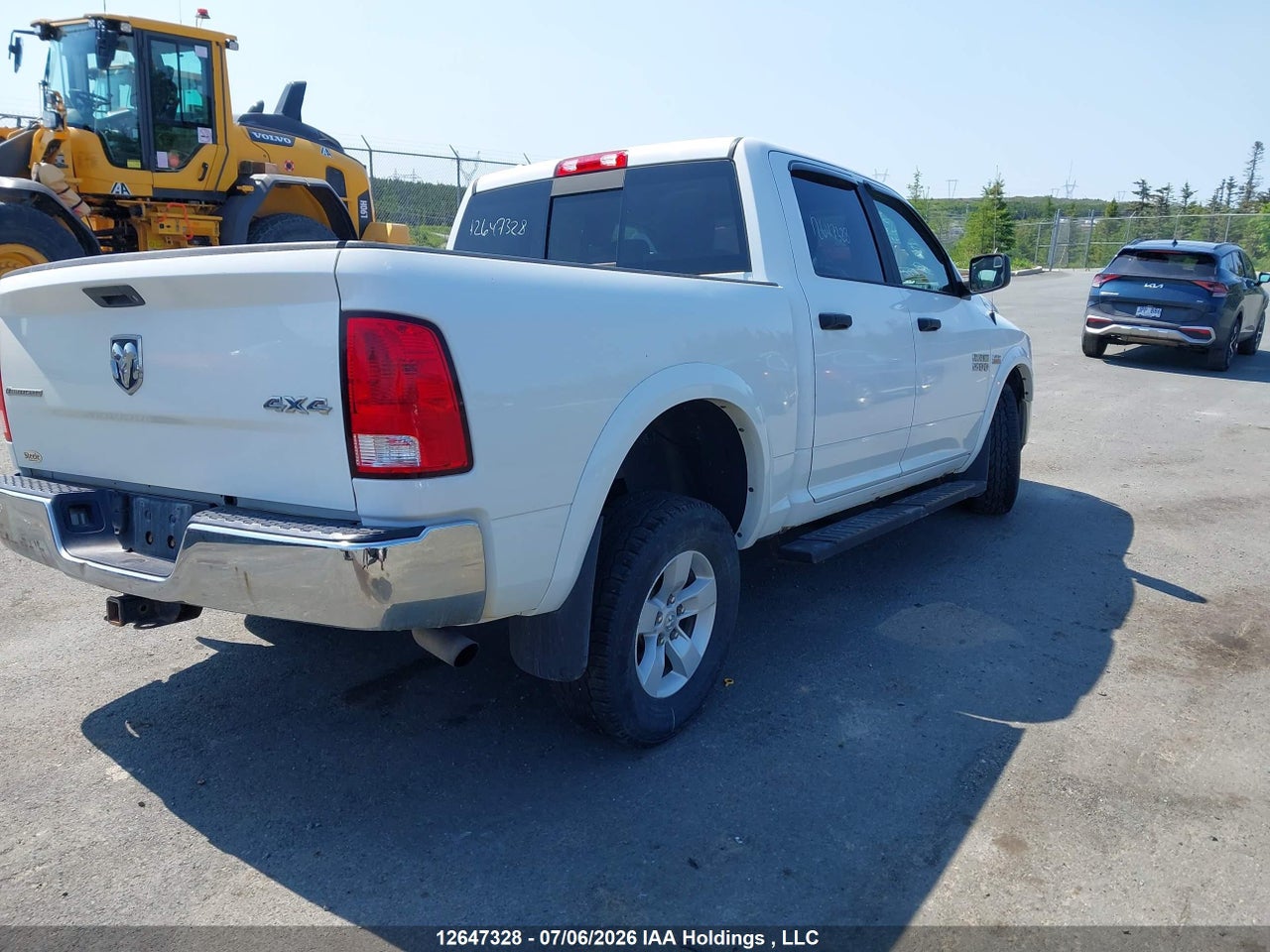 1C6RR7LT7JS263496 · 2018 RAM 1500 SLT · 4/21