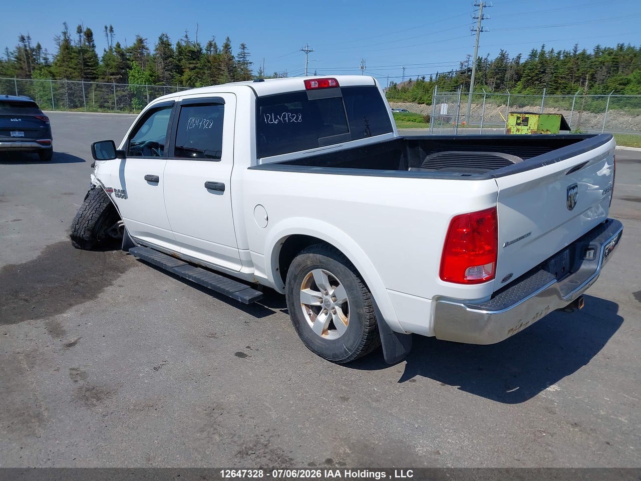 1C6RR7LT7JS263496 · 2018 RAM 1500 SLT · 3/21