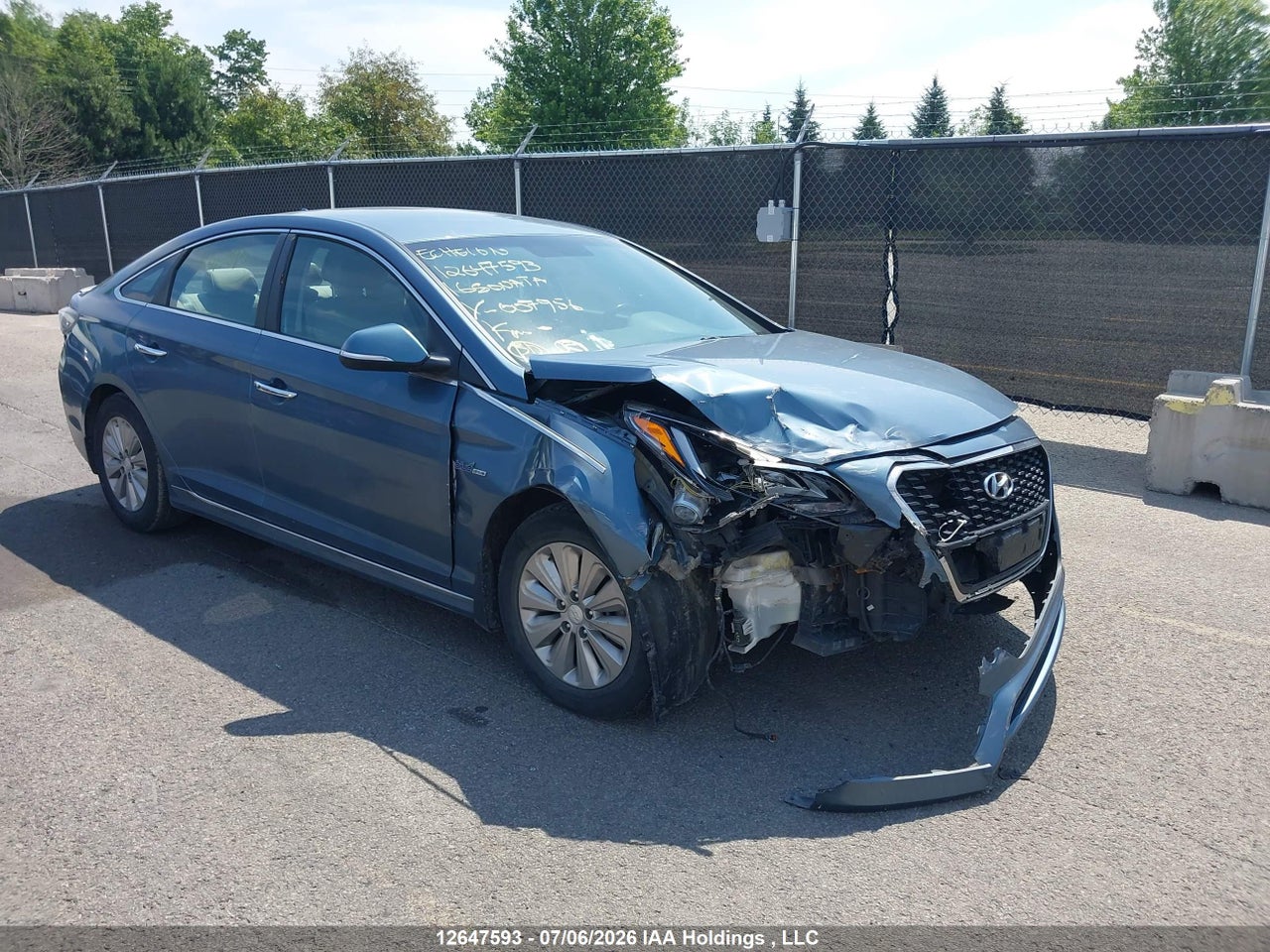 KMHE24L13GA007956 · 2016 HYUNDAI SONATA HYBRID/SE