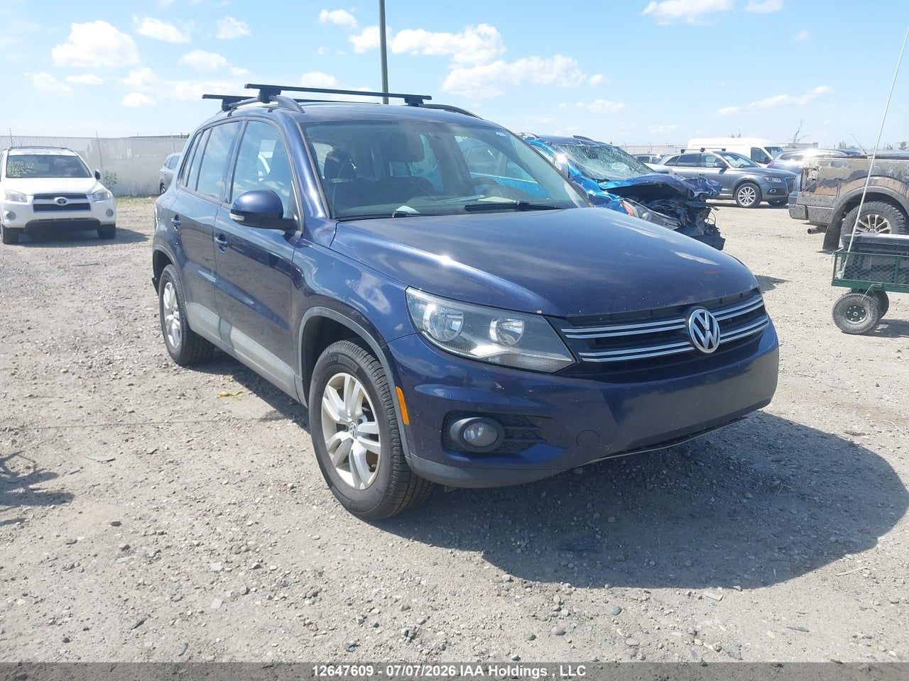 WVGJV7AX8FW590069 · 2015 VOLKSWAGEN TIGUAN S/SE/SEL/R-LINE