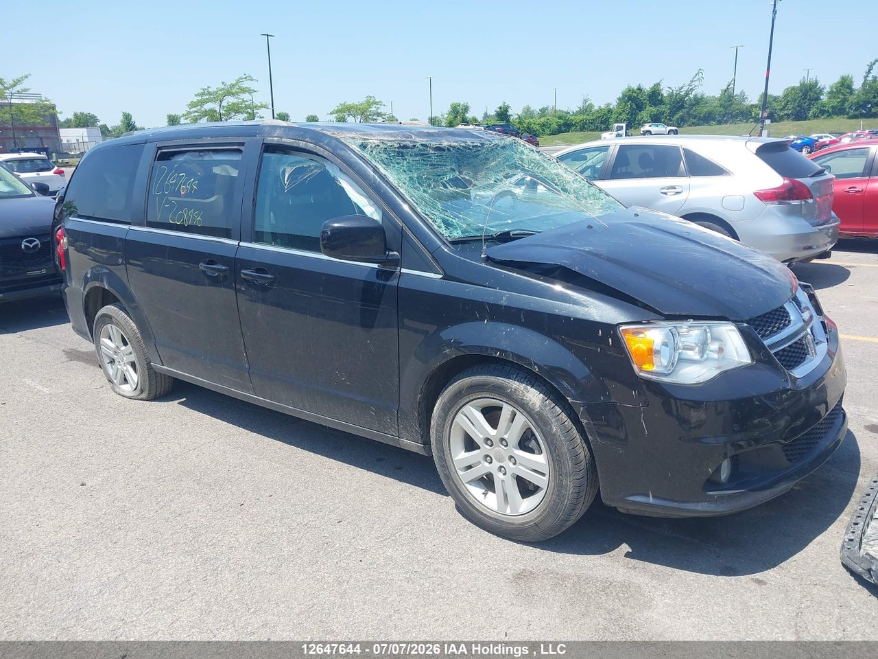 2C4RDGDG7LR208446 · 2020 DODGE GRAND CARAVAN CREW