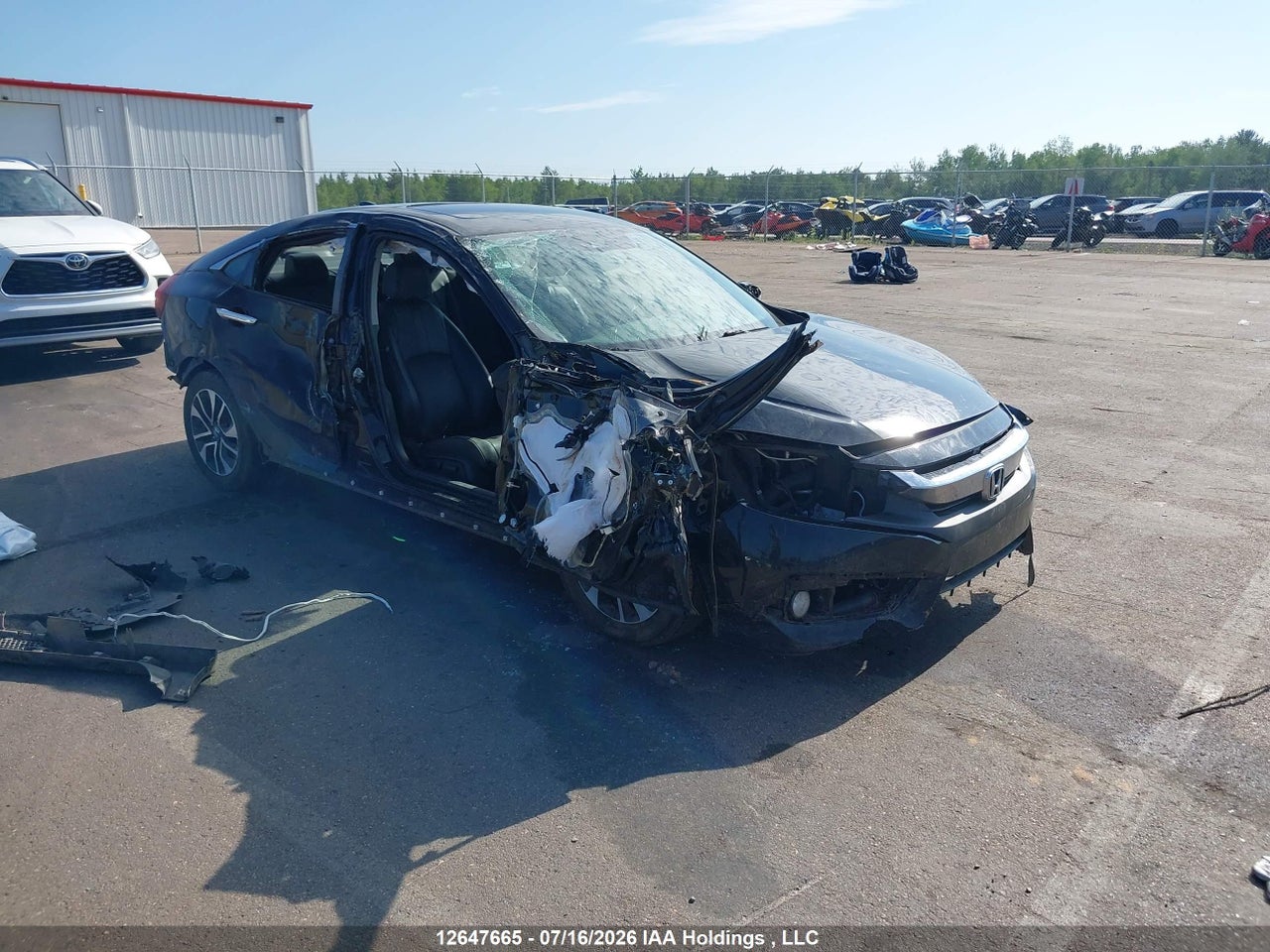 2HGFC1F9XHH107028 · 2017 HONDA Civic touring