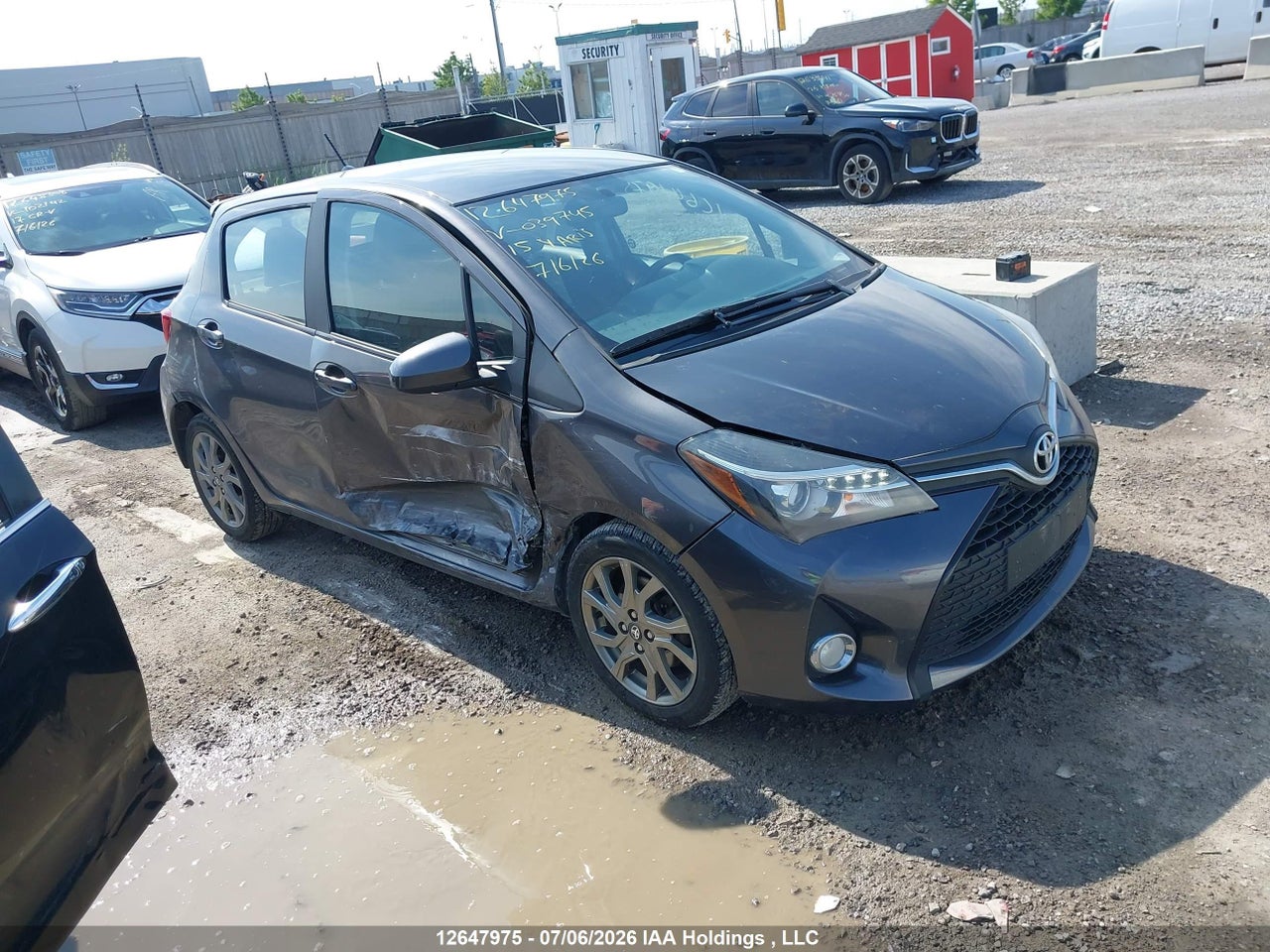 VNKKTUD34FA039745 · 2015 TOYOTA YARIS SE