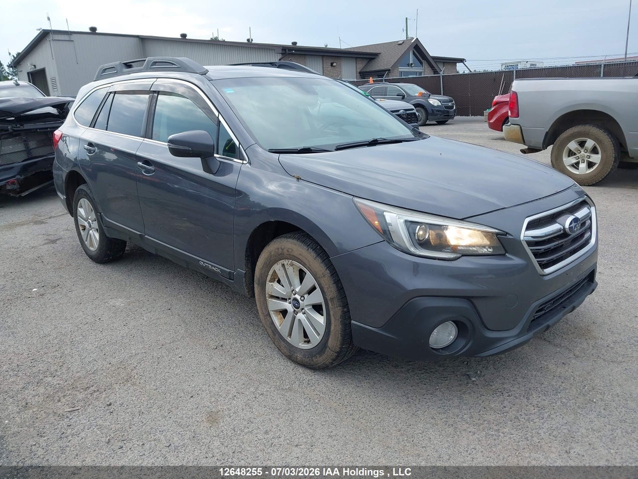 4S4BSDGC6J3335222 · 2018 SUBARU OUTBACK 2.5I PREMIUM