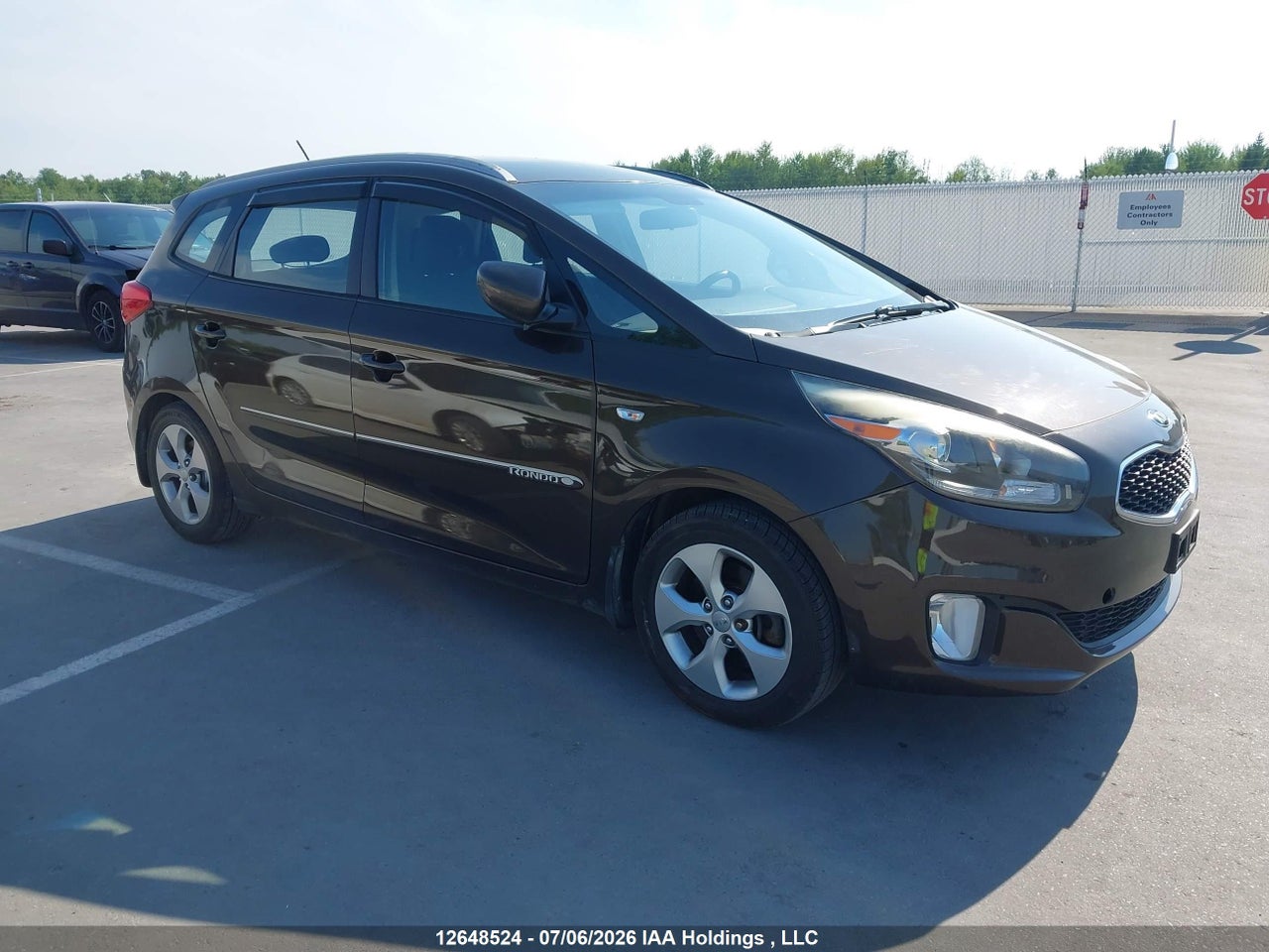 KNAHT8A30E7018396 · 2014 KIA RONDO