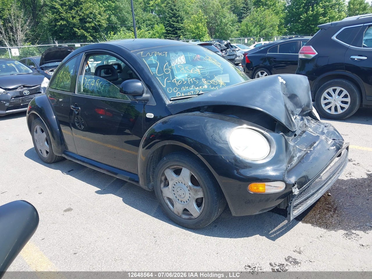 3VWCA21CXYM403715 · 2000 VOLKSWAGEN NEW BEETLE GLS