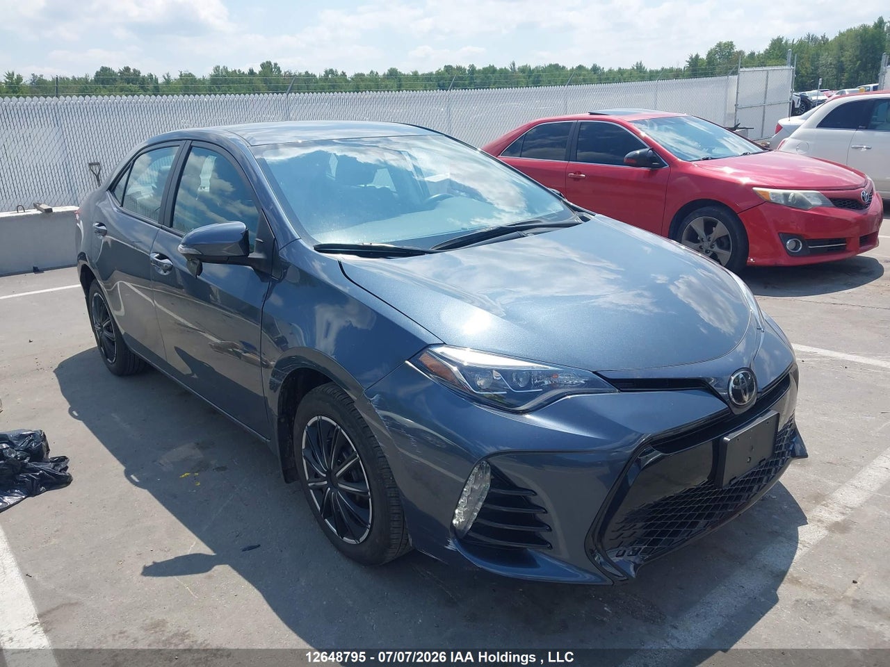 2T1BURHE3HC888813 · 2017 TOYOTA COROLLA L/LE/XLE/SE/XSE