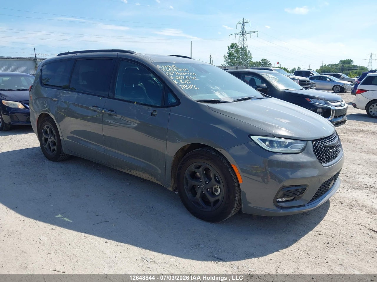 2C4RC1GG9SR602332 · 2025 CHRYSLER PACIFICA LIMITED