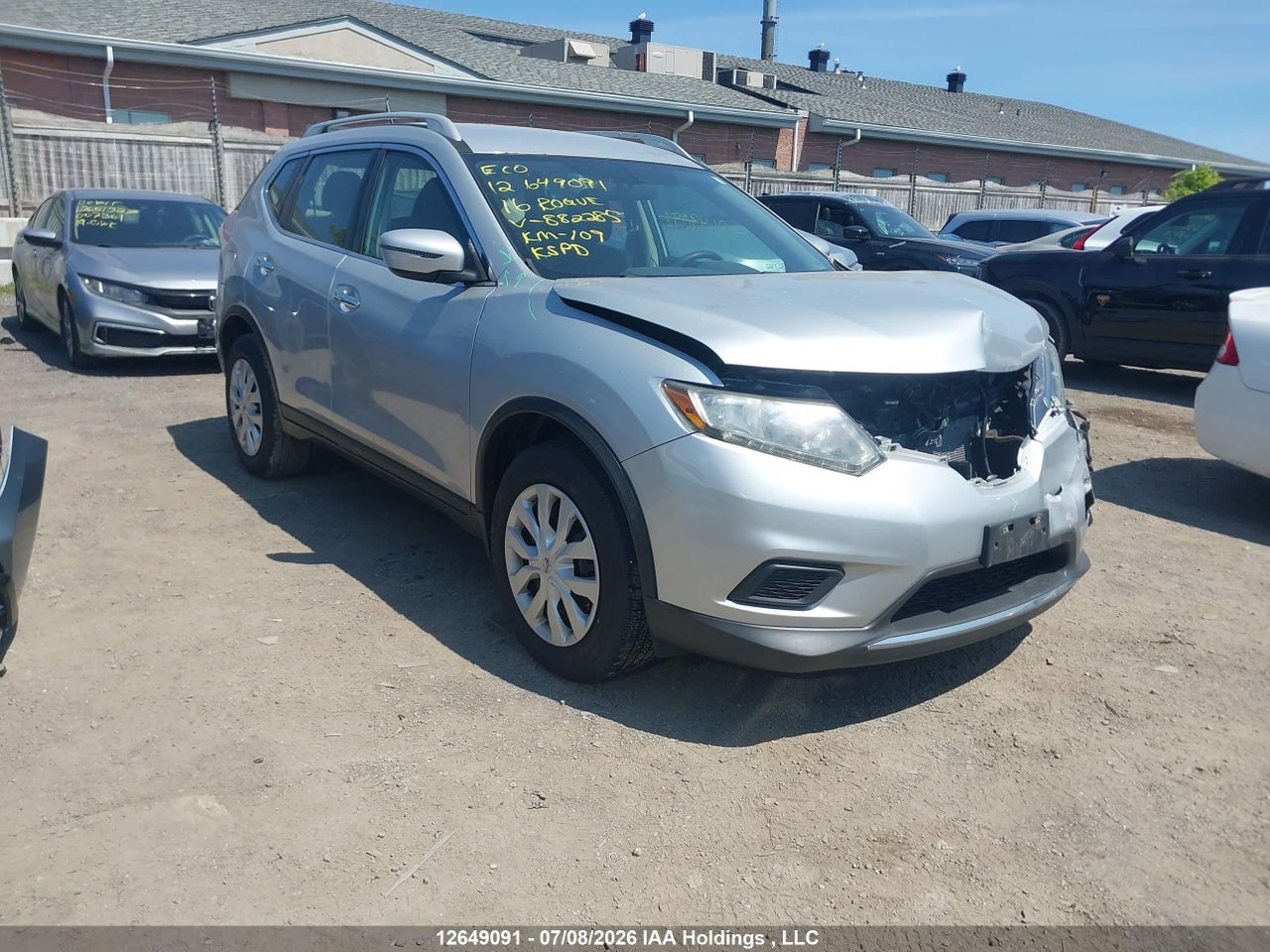 5N1AT2MT0GC882285 · 2016 NISSAN ROGUE S/SV