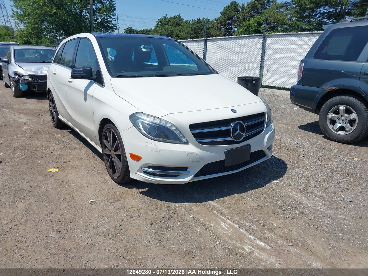 WDDMH4EB2DJ132050 · 2013 MERCEDES BENZ B 250 SPORTS TOURER