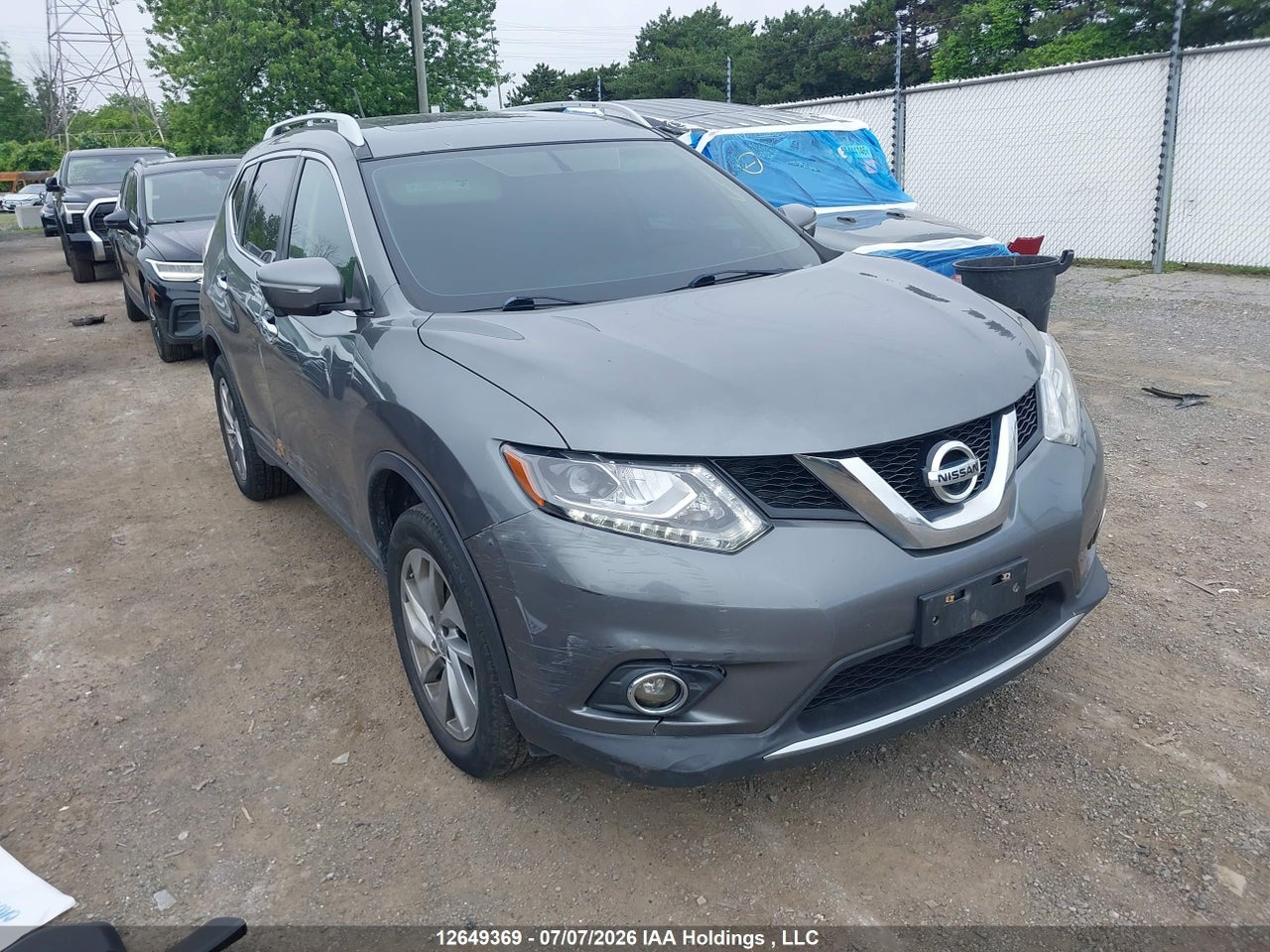 5N1AT2MVXFC805469 · 2015 NISSAN ROGUE S/SL/SV