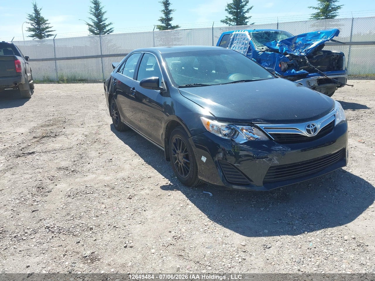 4T1BF1FK4EU409135 · 2014 TOYOTA CAMRY L/SE/LE/XLE