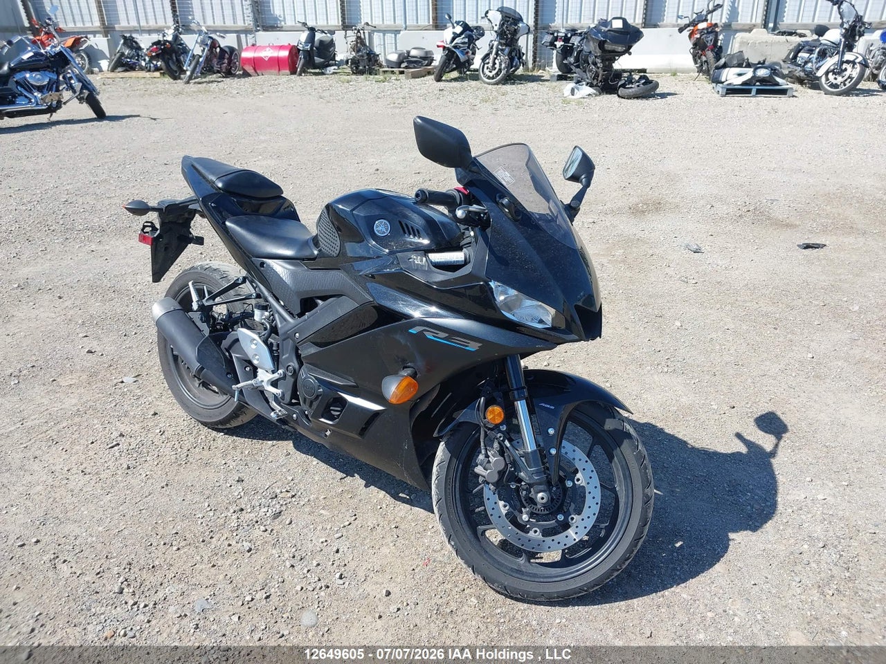 MH3RH18N0NK002074 · 2022 YAMAHA YZFR3 A