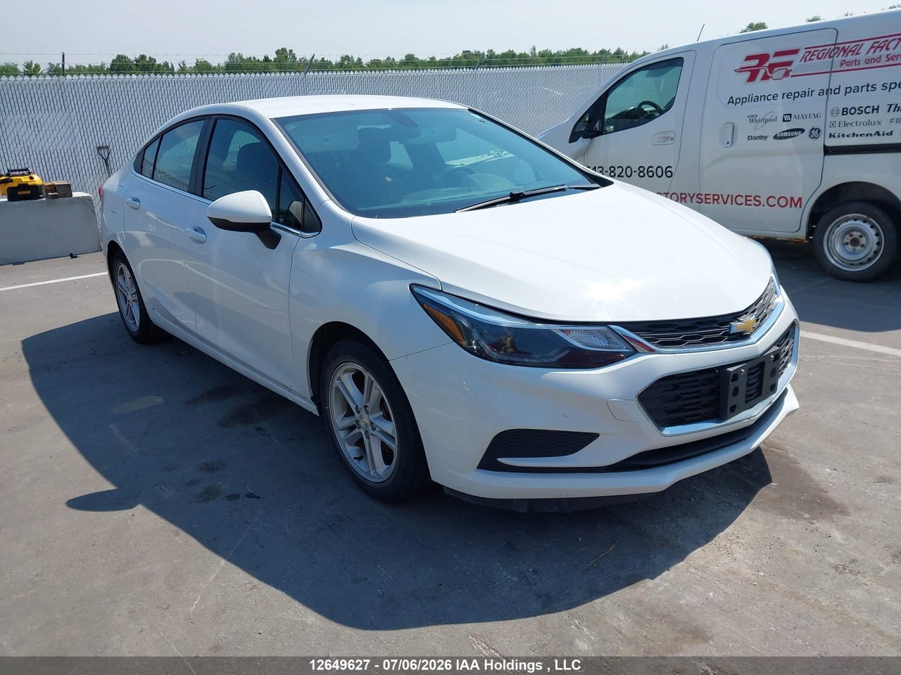 1G1BE5SM9J7188235 · 2018 CHEVROLET CRUZE LT