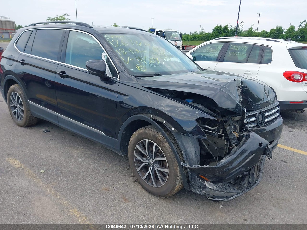 3VV2B7AX1JM111504 · 2018 VOLKSWAGEN TIGUAN COMFORTLINE
