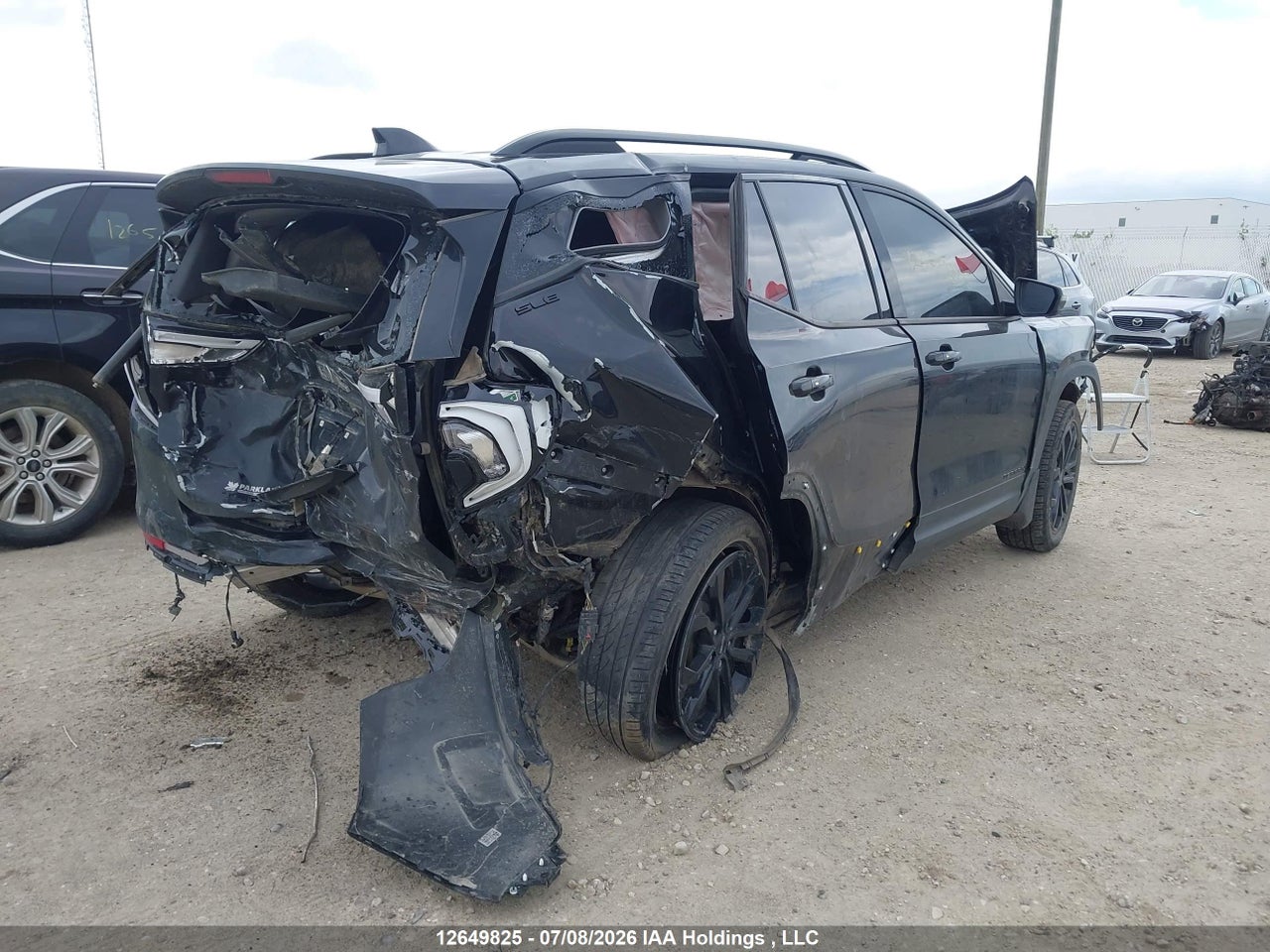 3GKALTEV3ML356229 · 2021 GMC TERRAIN SLE · 4/18