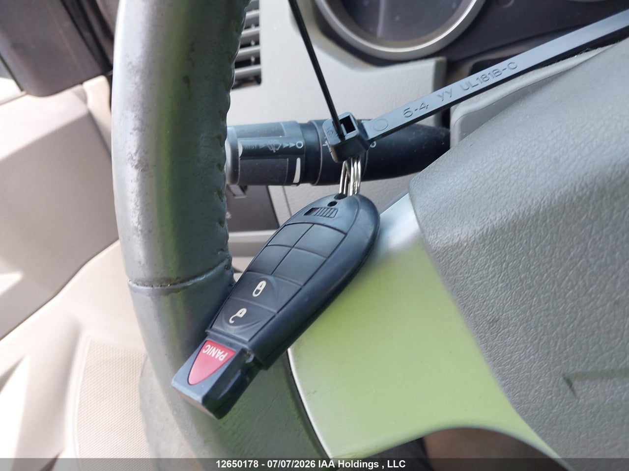 2D4RN4DE4AR158292 · 2010 DODGE GRAND CARAVAN SE · 11/19