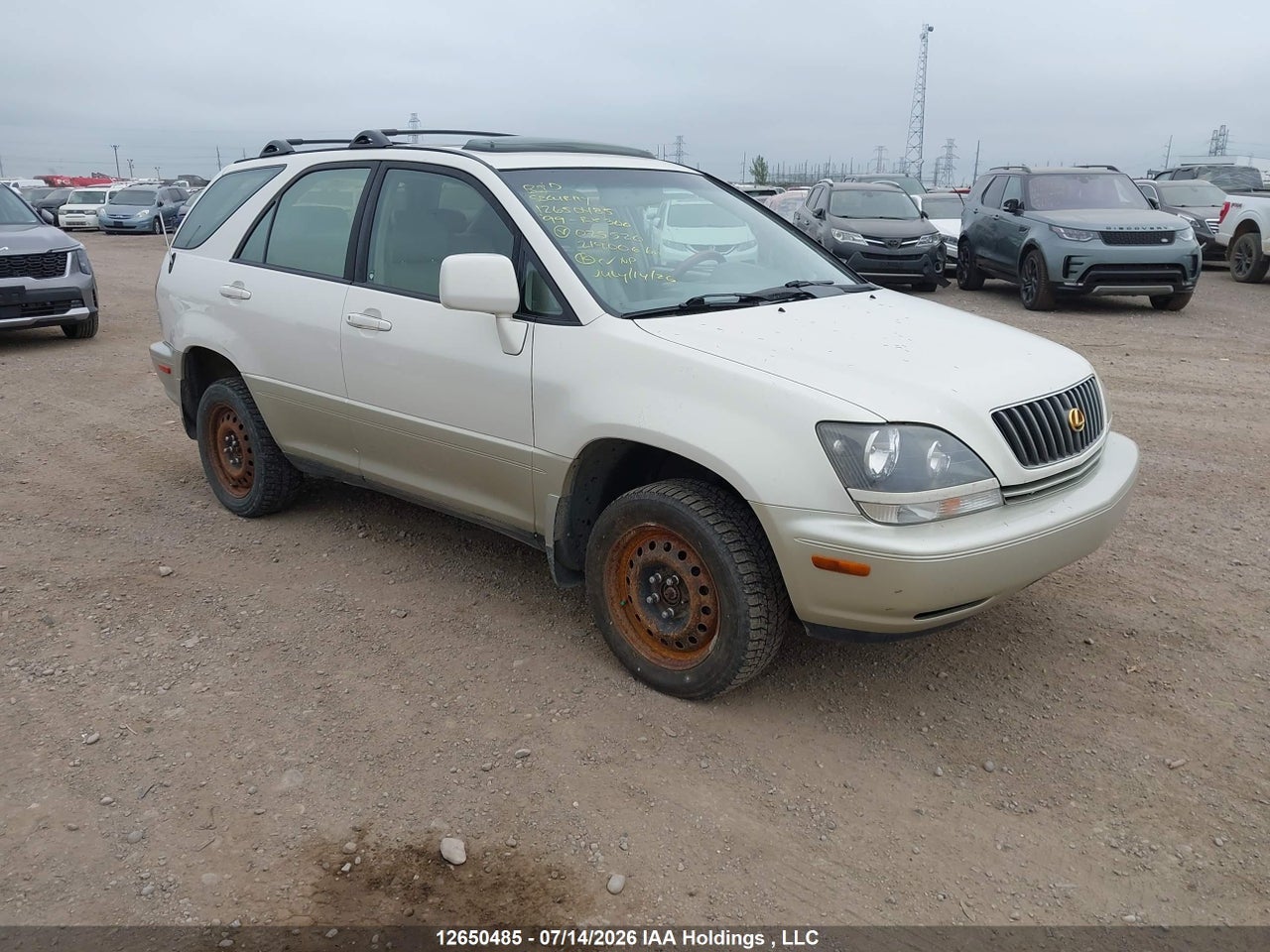 JT6HF10U1X0025520 · 1999 LEXUS RX 300
