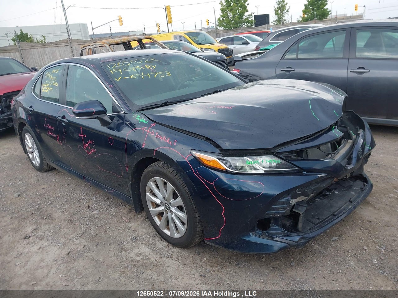 4T1B11HK8KU694753 · 2019 TOYOTA CAMRY LE