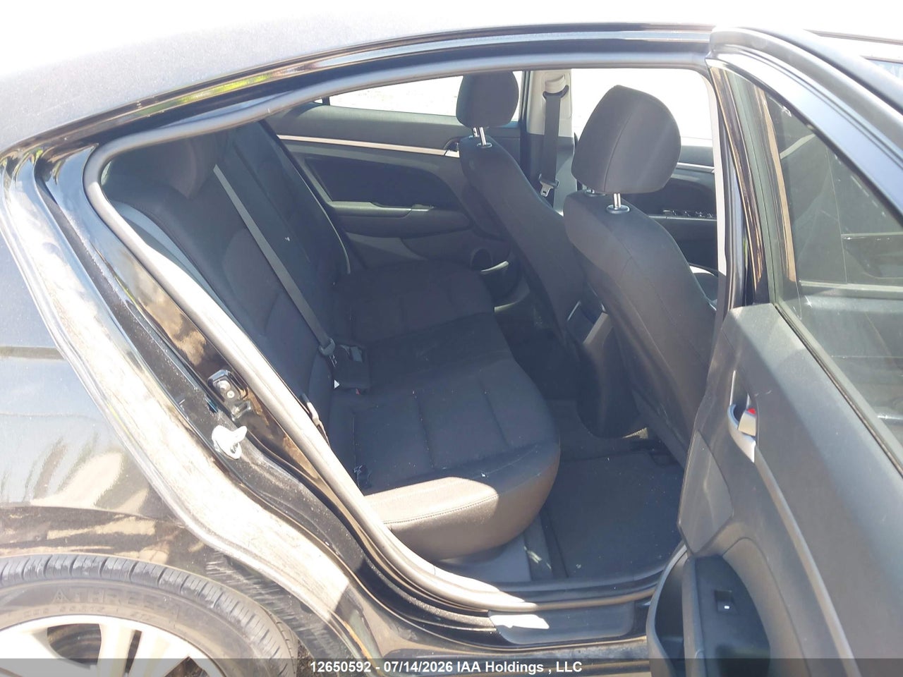 KMHD84LF8KU823607 · 2019 HYUNDAI ELANTRA PREFERRED · 8/21