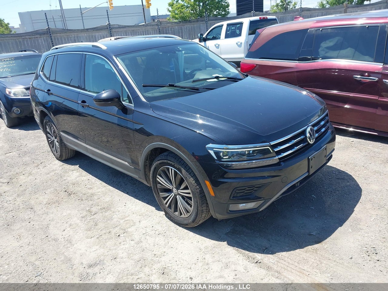 3VV4B7AX4JM103132 · 2018 VOLKSWAGEN TIGUAN HIGHLINE