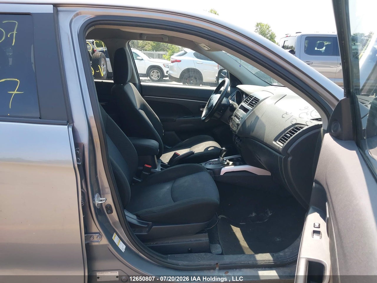 JA4AJ3AU2CZ604017 · 2012 MITSUBISHI RVR SE · 5/21