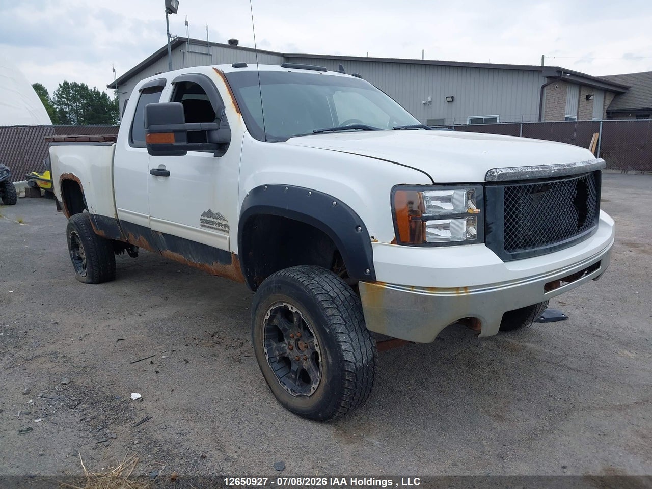 1GTR2UEA7BZ143696 · 2011 GMC SIERRA 1500 SL