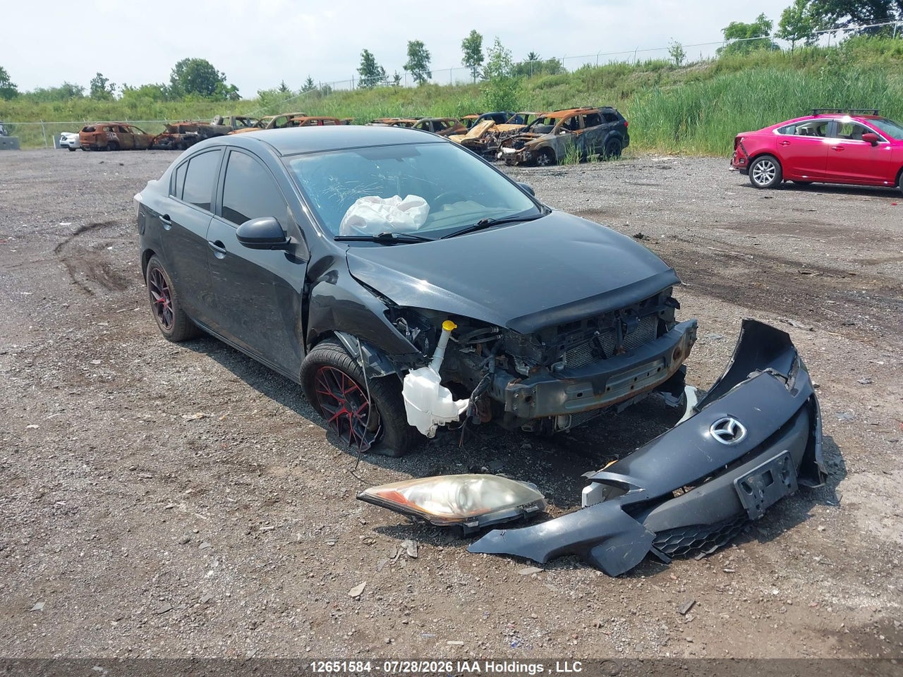 JM1BL1UF7D1771981 · 2013 MAZDA MAZDA3 GX