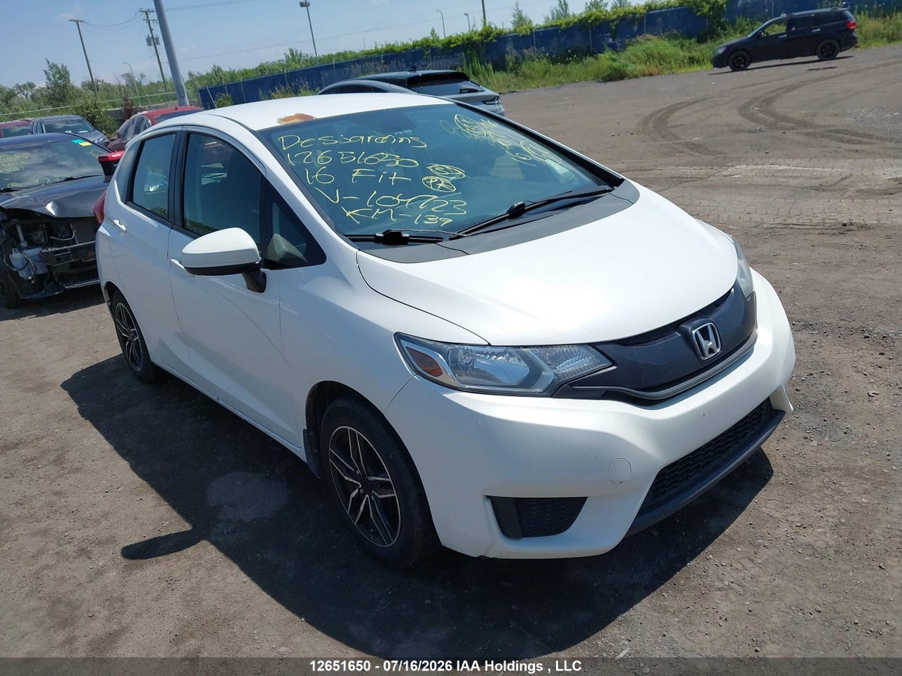 3HGGK5H51GM104723 · 2016 HONDA FIT LX