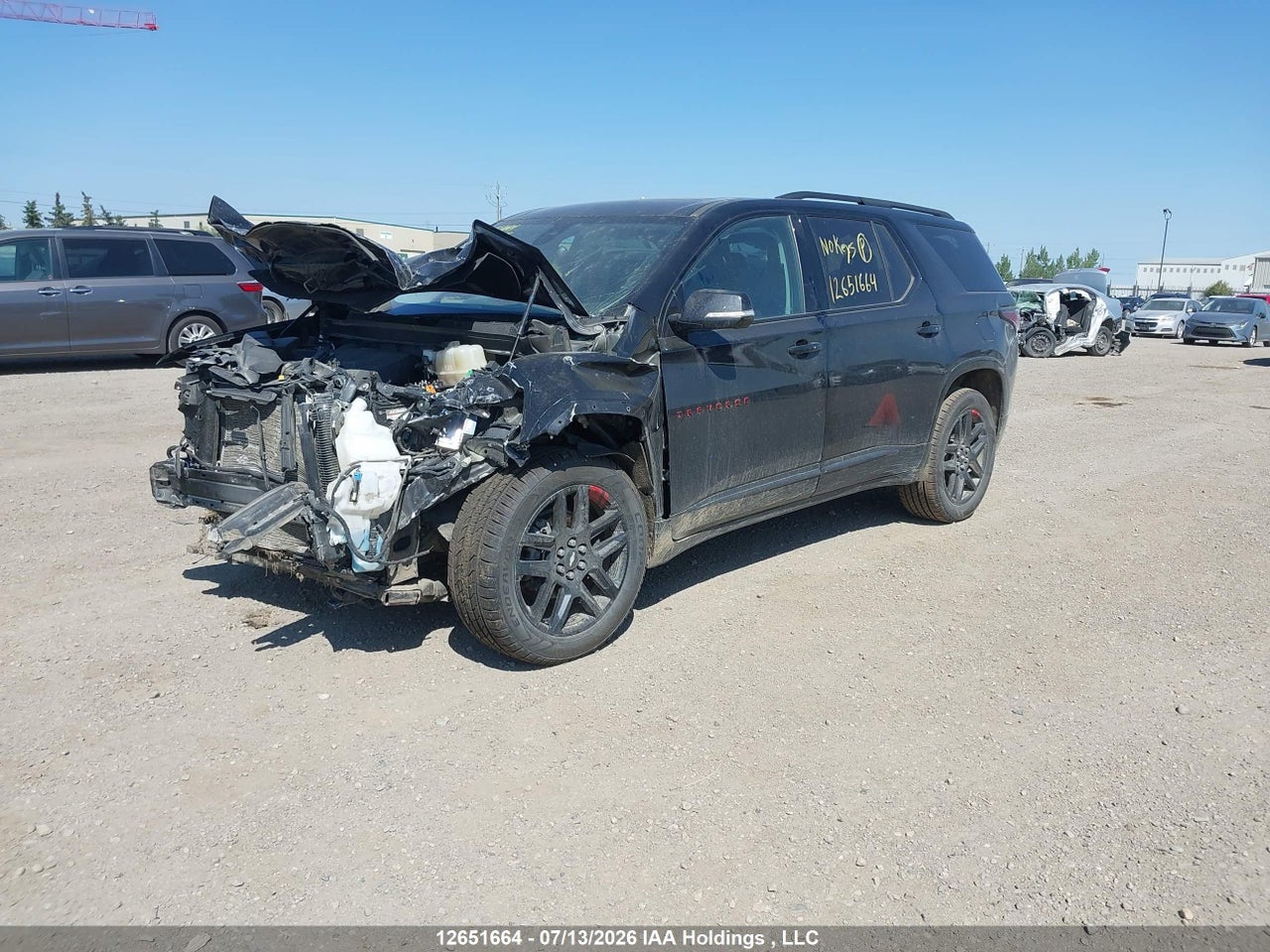 1GNEVKKW3LJ317586 · 2020 CHEVROLET TRAVERSE PREMIER · 2/17
