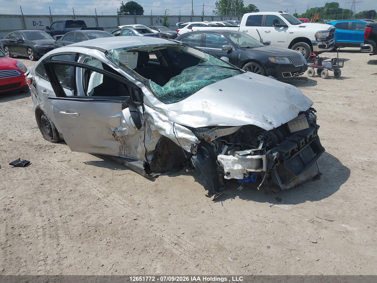 1FADP3F28EL394821 · 2014 FORD FOCUS SE