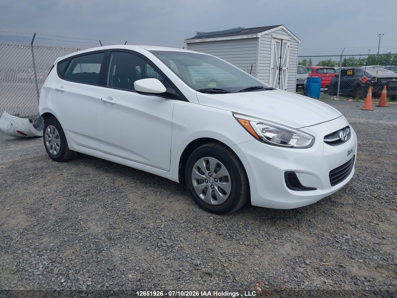 KMHCT5AE1HU353097 · 2017 HYUNDAI ACCENT SE