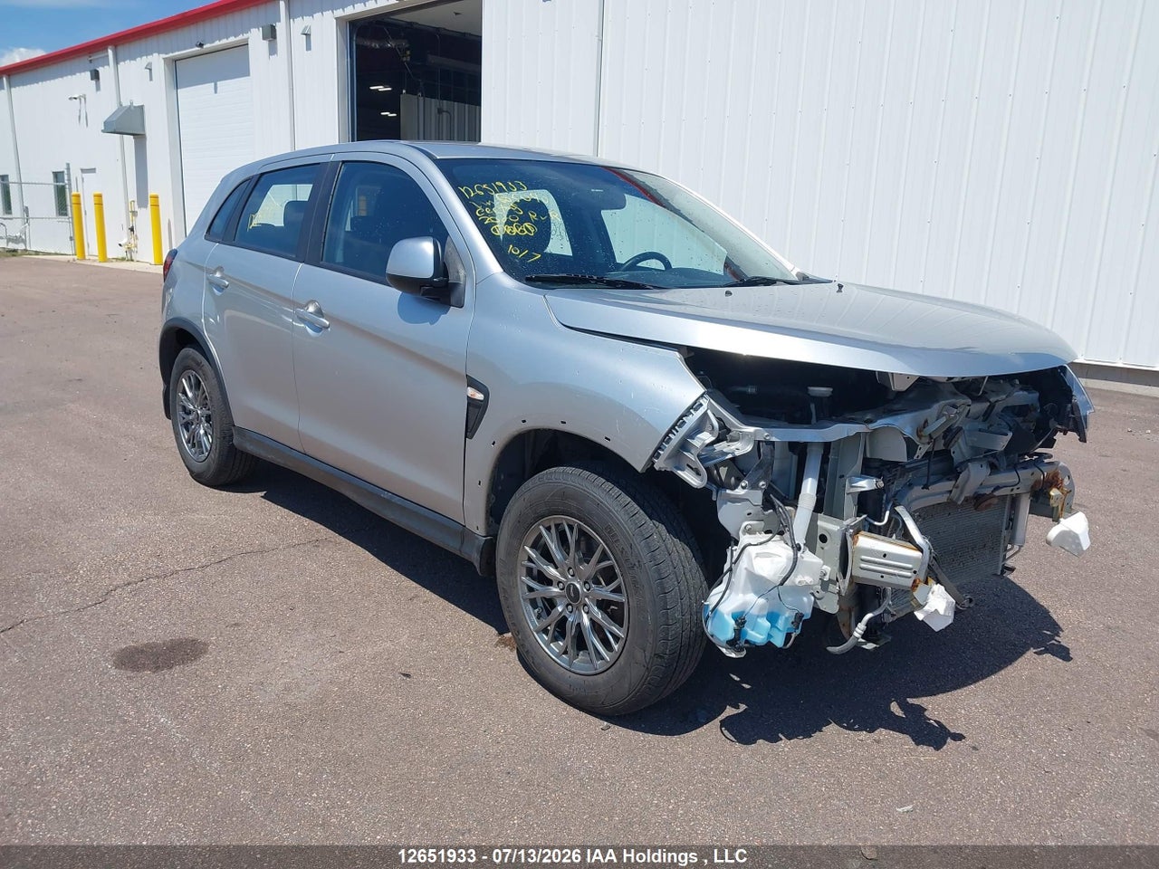 JA4AJ3AUXLU605090 · 2020 MITSUBISHI RVR ES