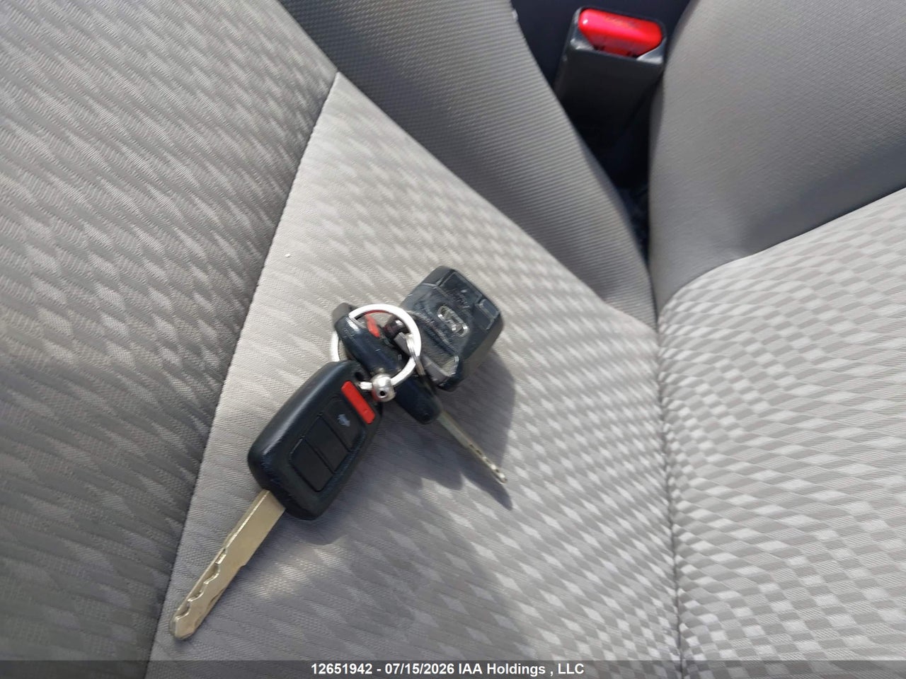 2HGFB2F41FH010715 · 2015 HONDA CIVIC LX · 10/20