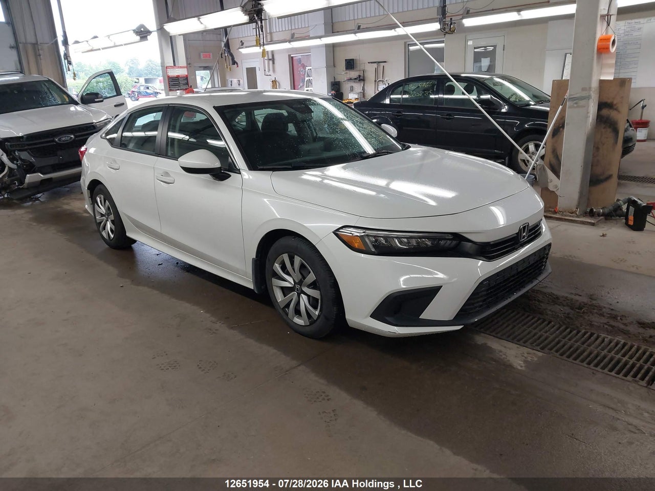 2HGFE2F28NH130502 · 2022 HONDA CIVIC LX