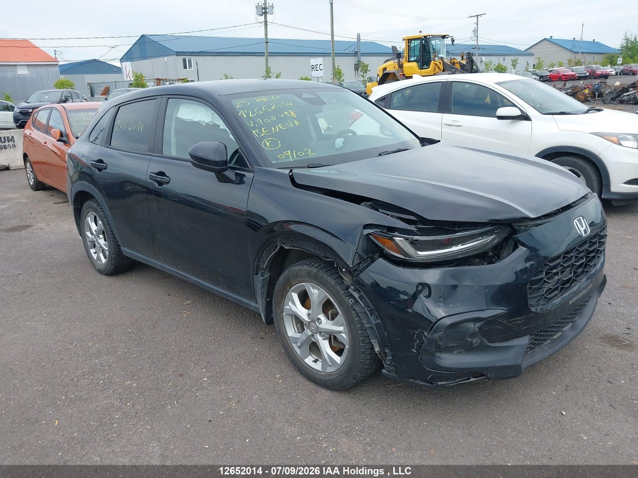 3CZRZ1H35PM100498 · 2023 HONDA HR-V LX